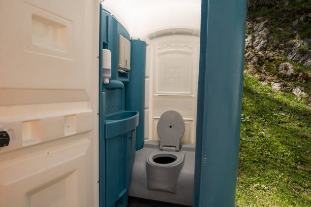 Best Porta potty delivery and setup  in Spanish Fort, AL